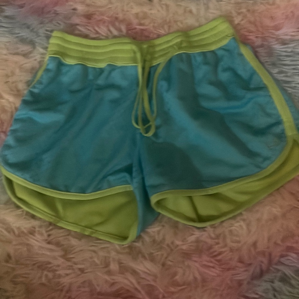 Green and blue shorts size XS/TP